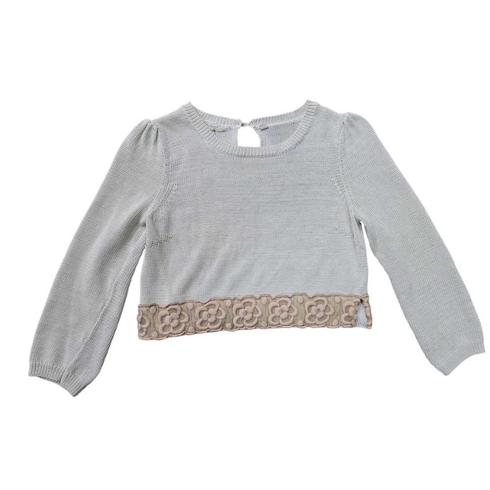 Knitted & Knotted Anthropologie Floral Lace Trim Sweater Grey cropped size Small
